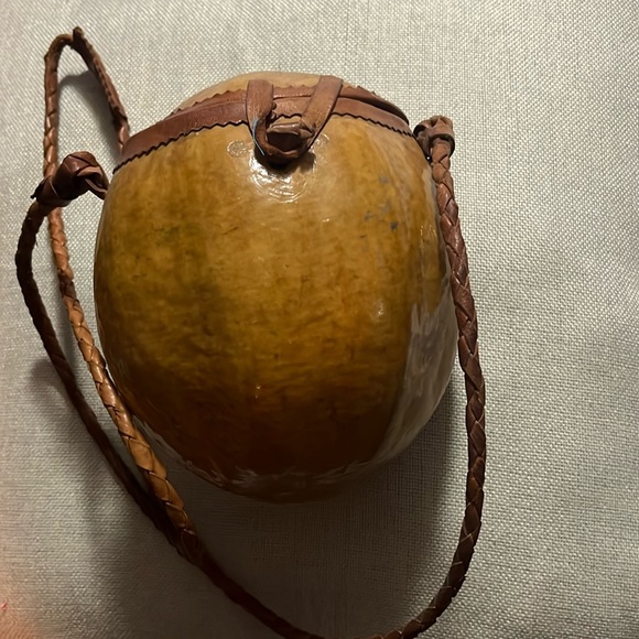 Handbags - Coconut nut shell handbag